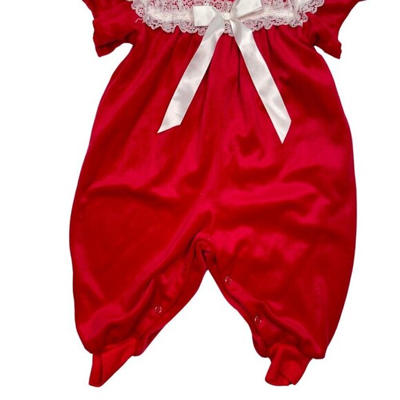 Vintage 80s & 90s Toddler Soft Velvet Bubble Jumpsuit with collar, bow, and lace - Picture 6 of 11